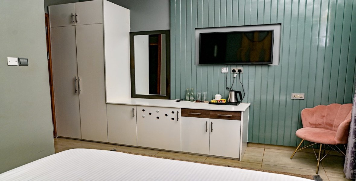 Deluxe Suite Interior